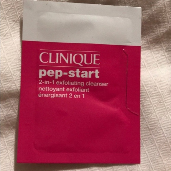 Clinique sample bundle - Picture 7 of 8